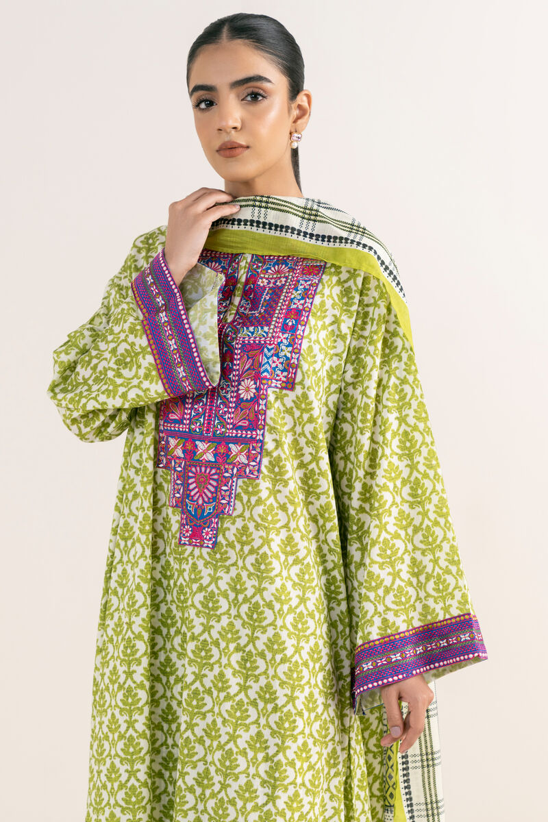 3 Piece - Embroidered Lawn Suit