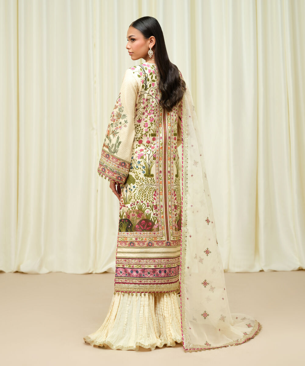 Women's Unstitched Raw Silk Embroidered Multi 3 Piece Suit