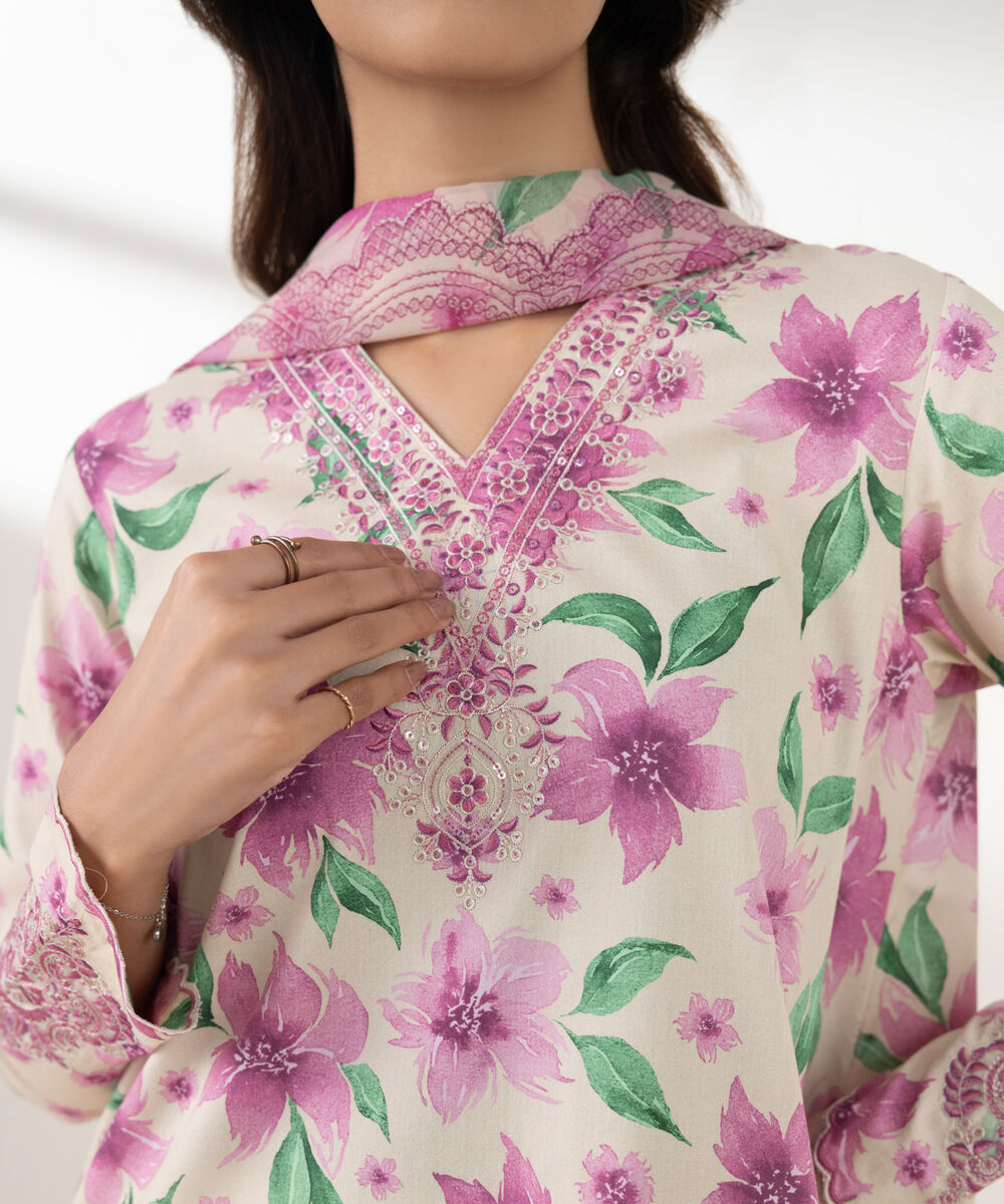 Women's Unstitched Lawn Embroidered Pink 3 Piece Suit