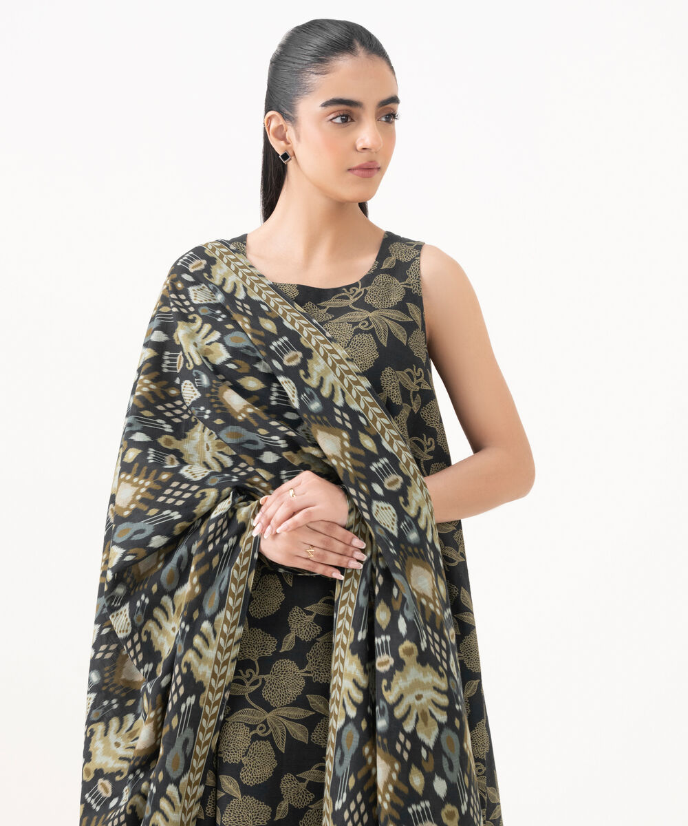 Women's Unstitched Khaddar Printed Black 3 Piece Suit