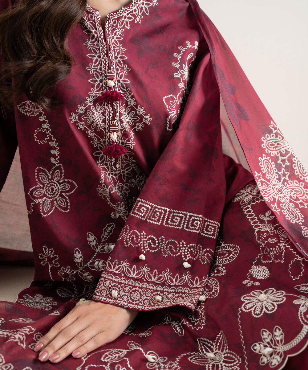 Women's Unstitched Lawn Embroidered Maroon 3 Piece Suit