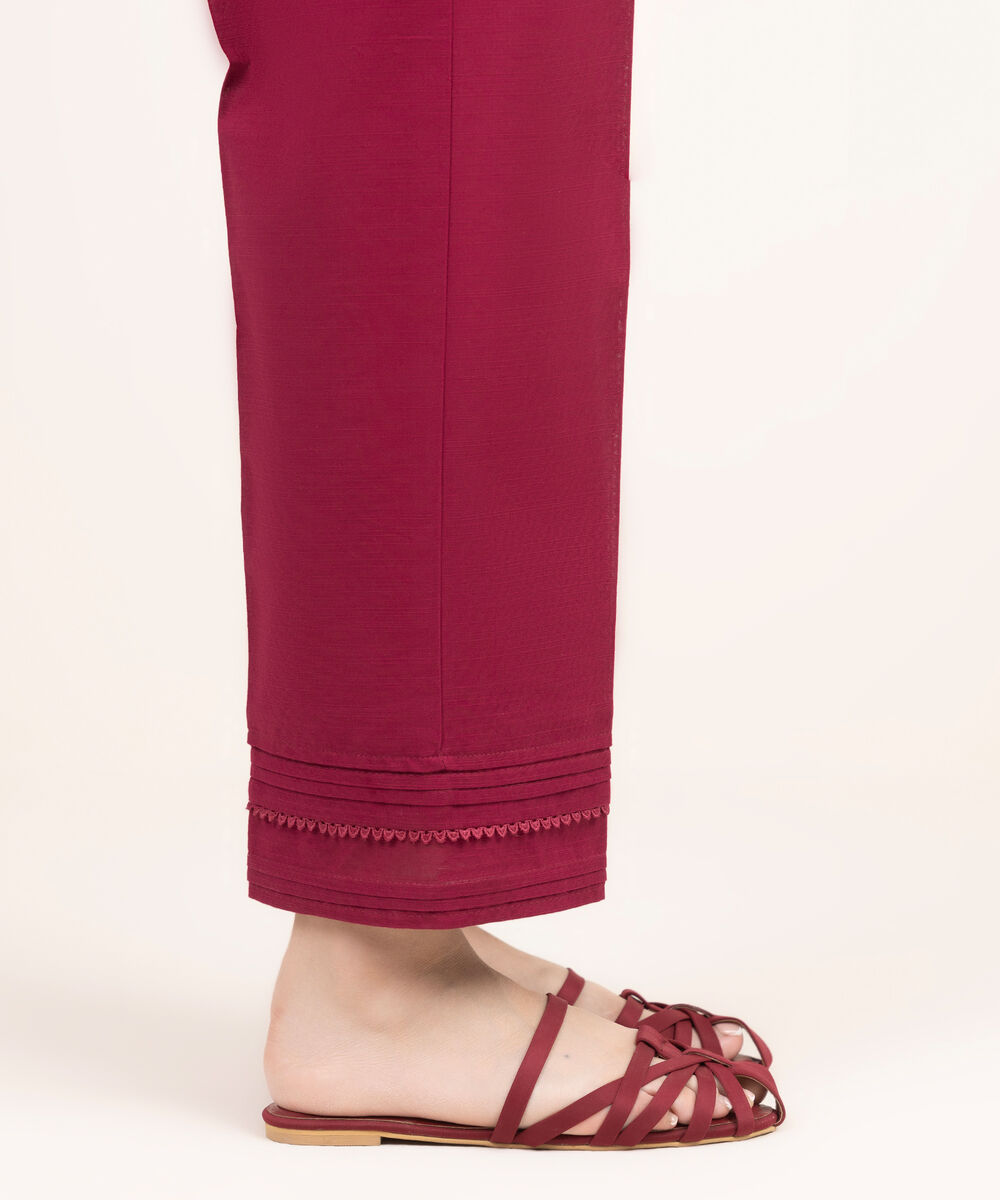 Women's RTW Cross Hatch Solid Red Straight Pants
