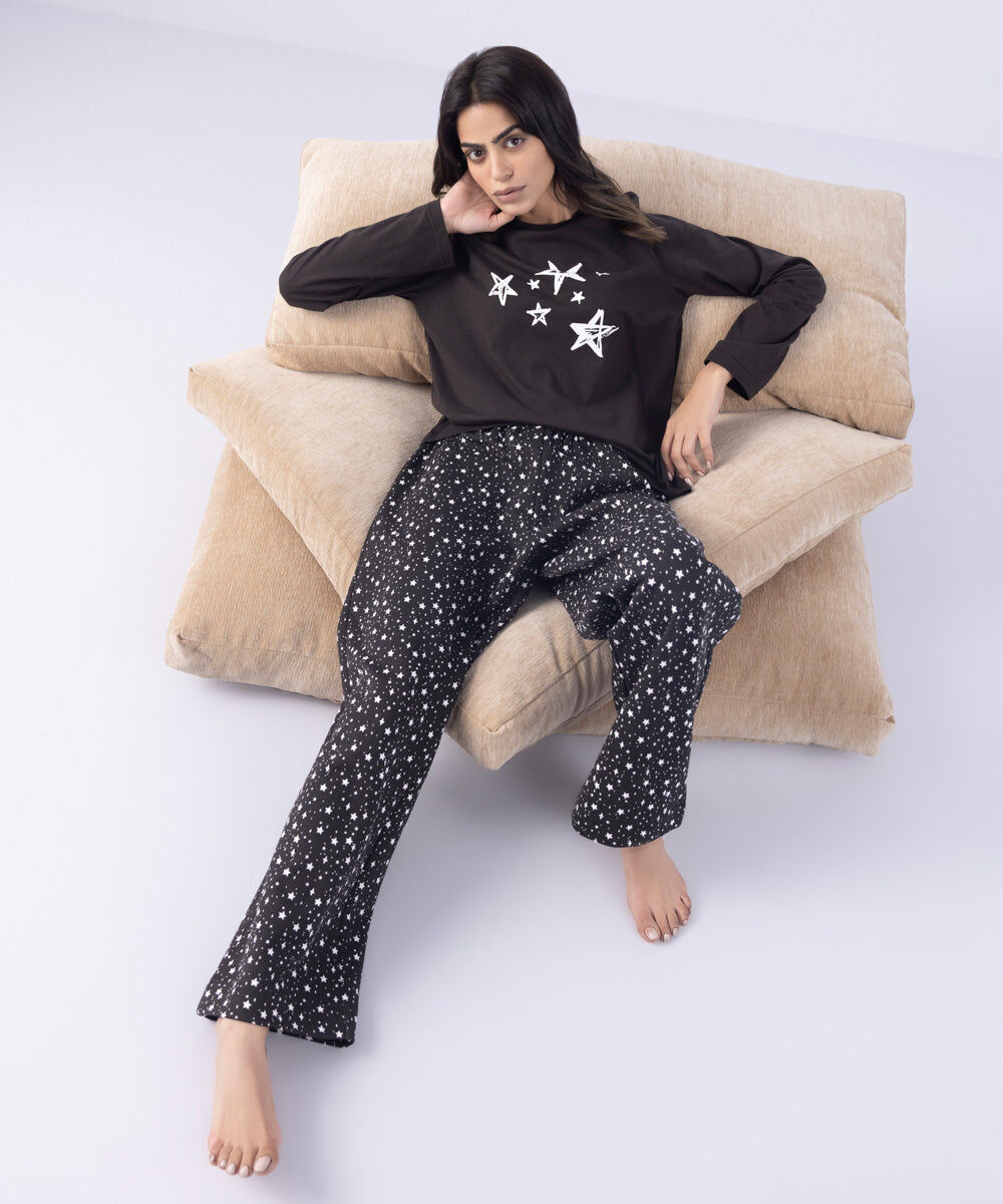 Woman - Black Printed Full Sleeve T-Shirt