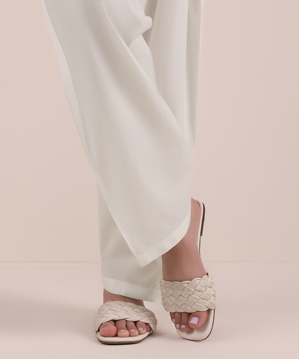 Woman - White Solid Cambric Shalwar