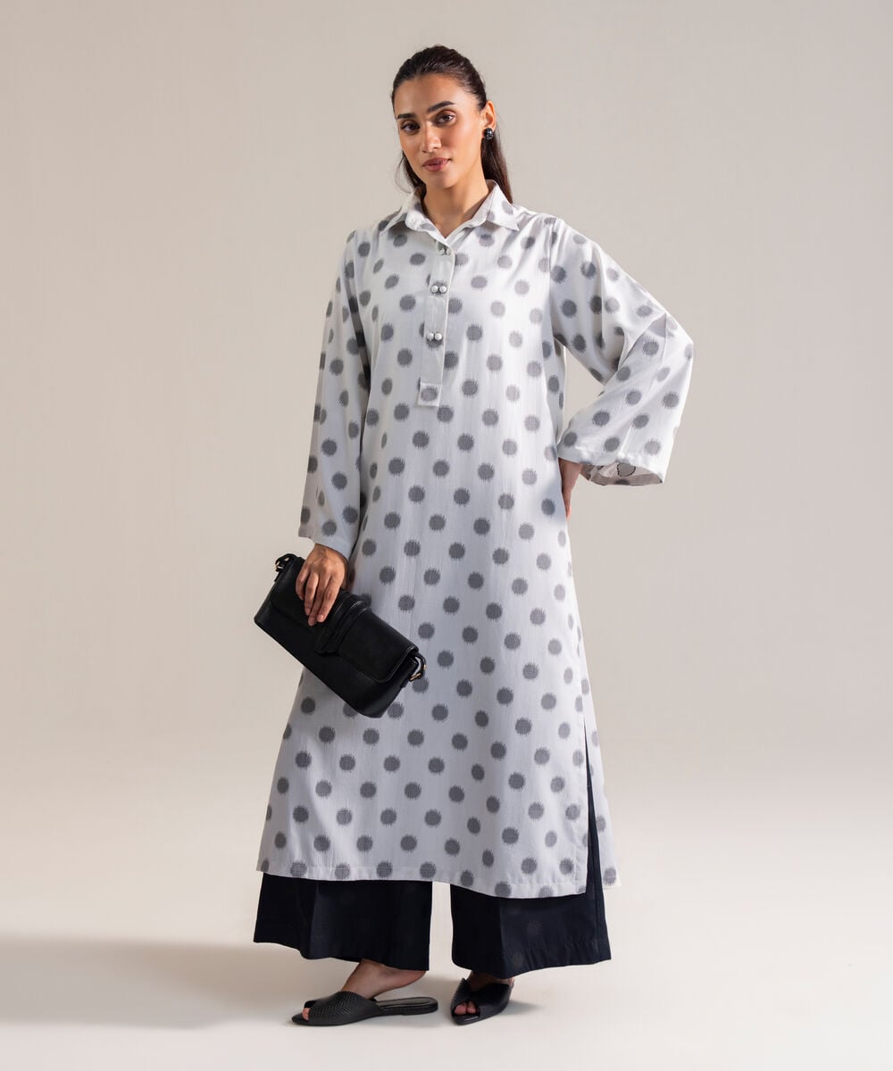 Women's RTW PV Jacquard Solid White 2 Piece Suit