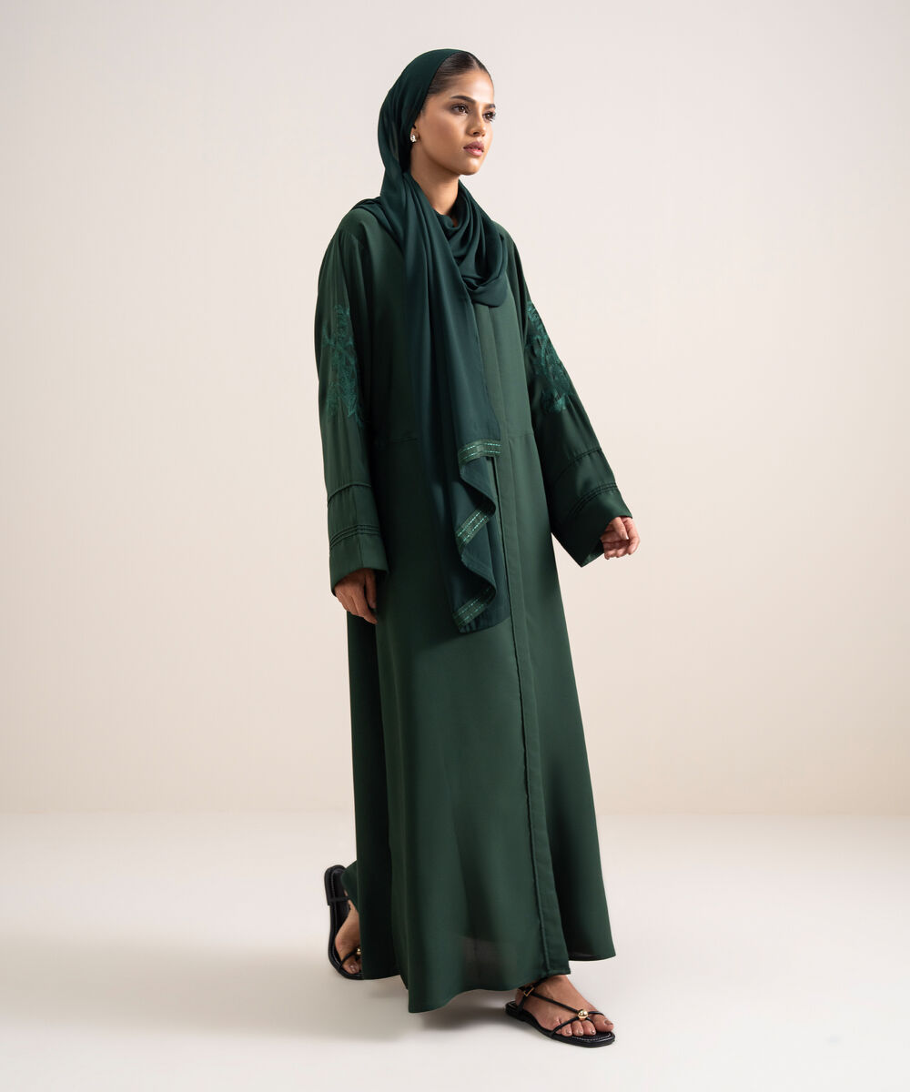 Women's Polyster Green Embroidered Kimono Set