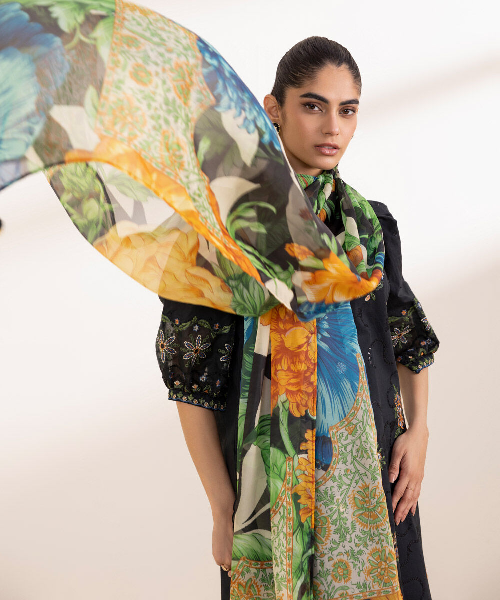 Woman - Black 3 Piece - Embroidered Cotton Suit