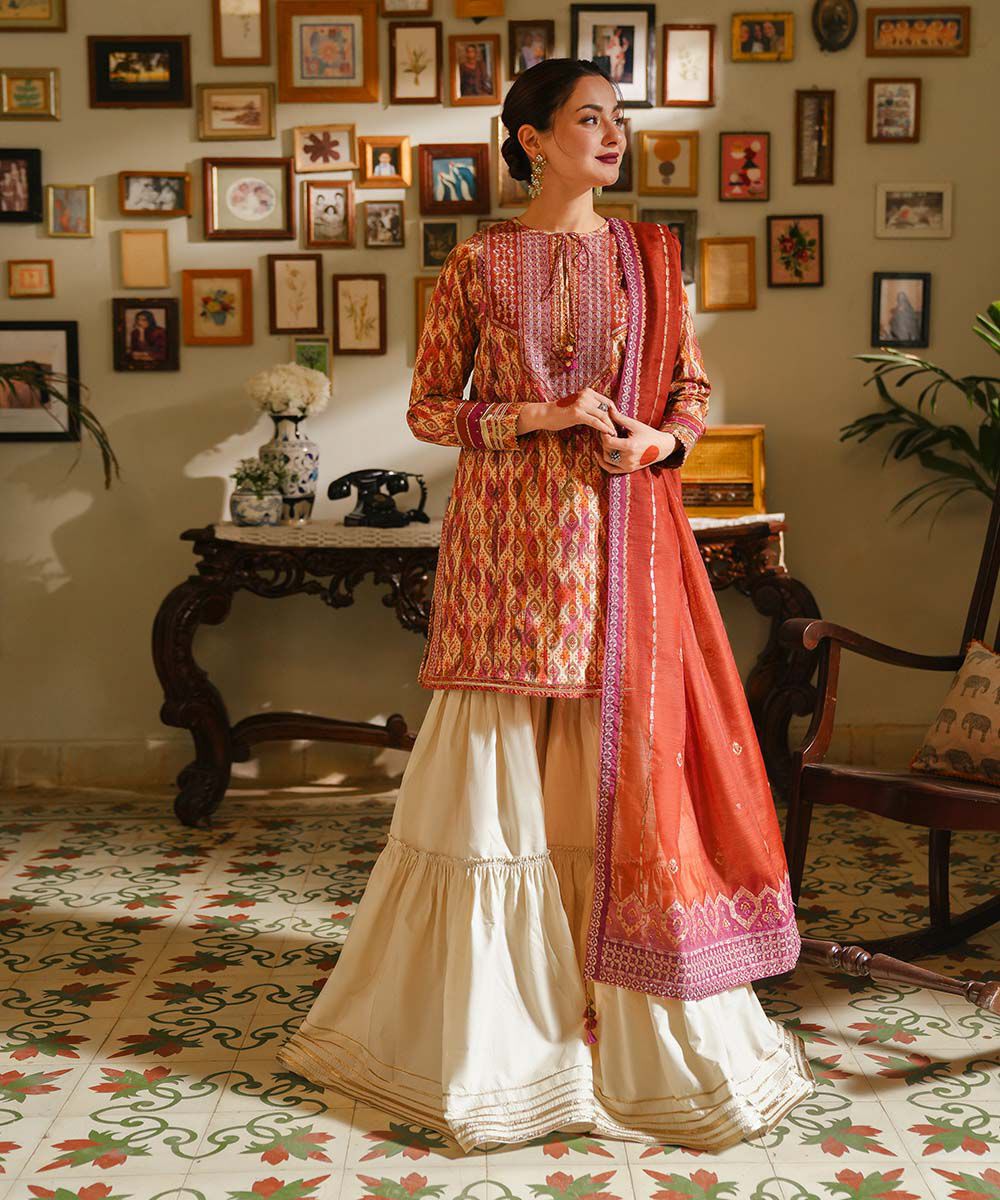 Woman - Red 3 Piece - Embroidered Lawn Suit