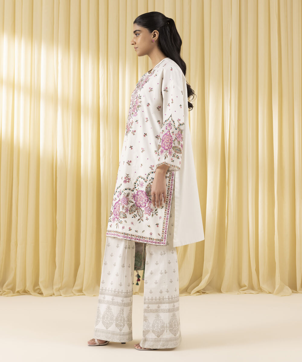 Unstitched Women's Off White Textured Lawn 3 Piece Suit