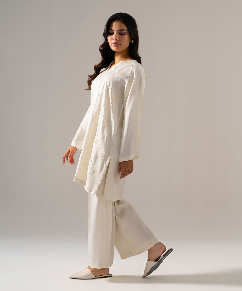 Women's RTW Bedford Solid Off White 2 Piece Suit