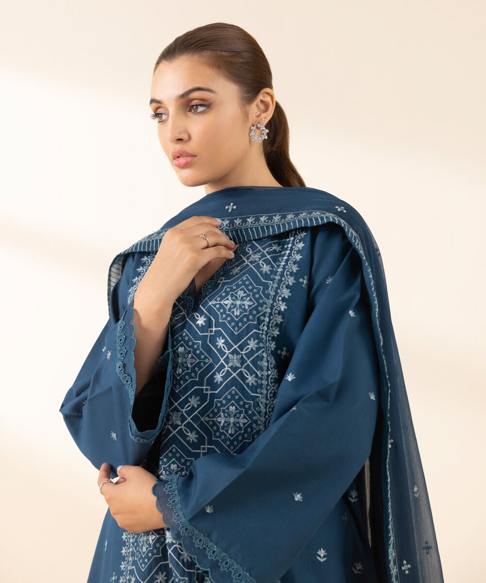 U3FELX25V210 Unstitched 3 PC U3FELX25V210