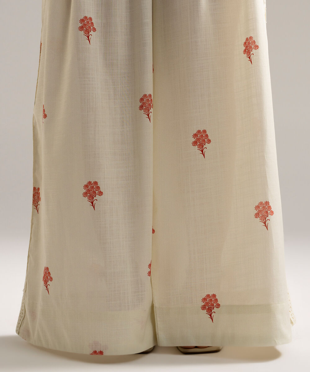 Women's RTW Cross Hatch Printed Off White Flared Pants