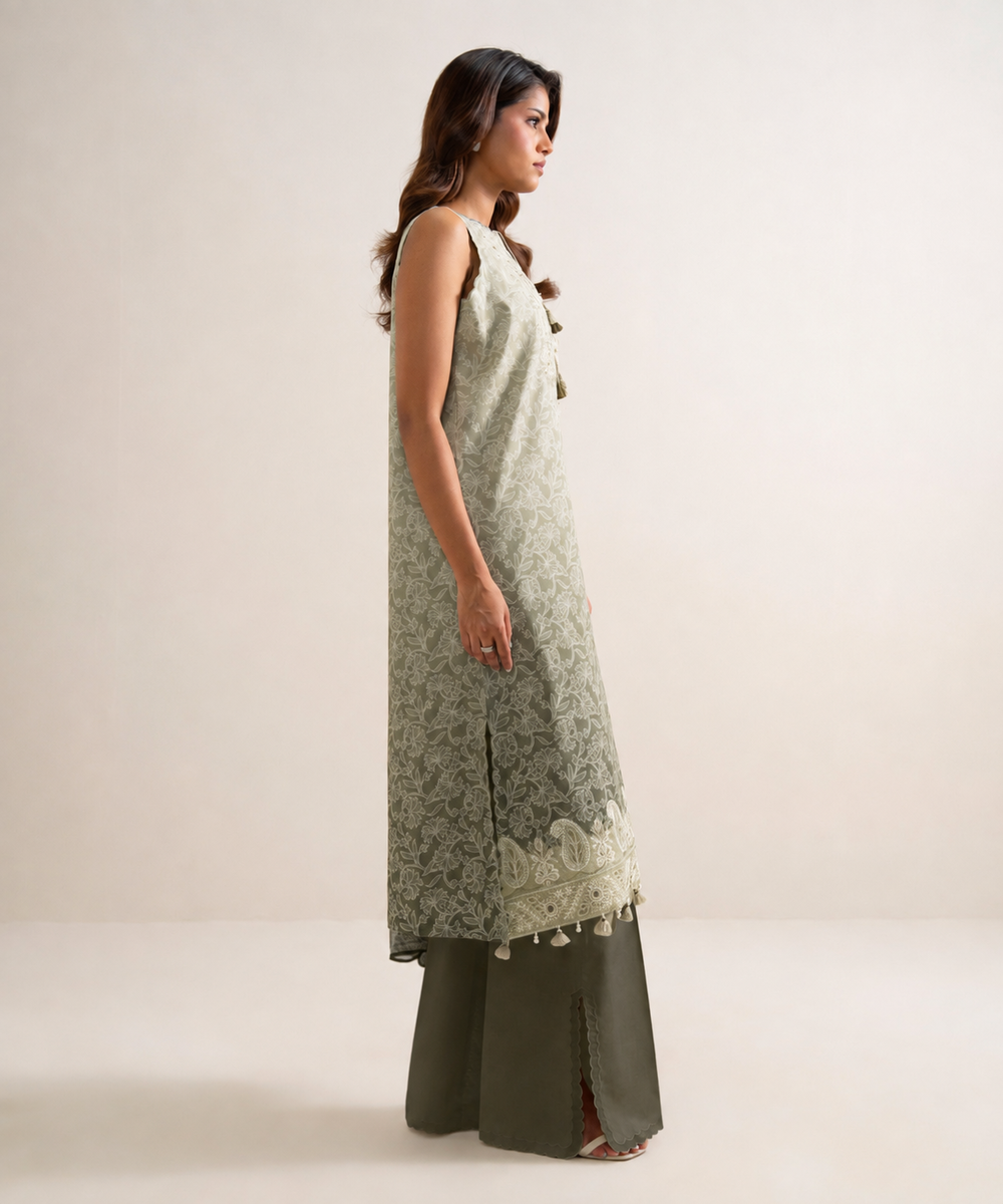 Women's Unstitched Lawn Embroidered Green 3 Piece Suit