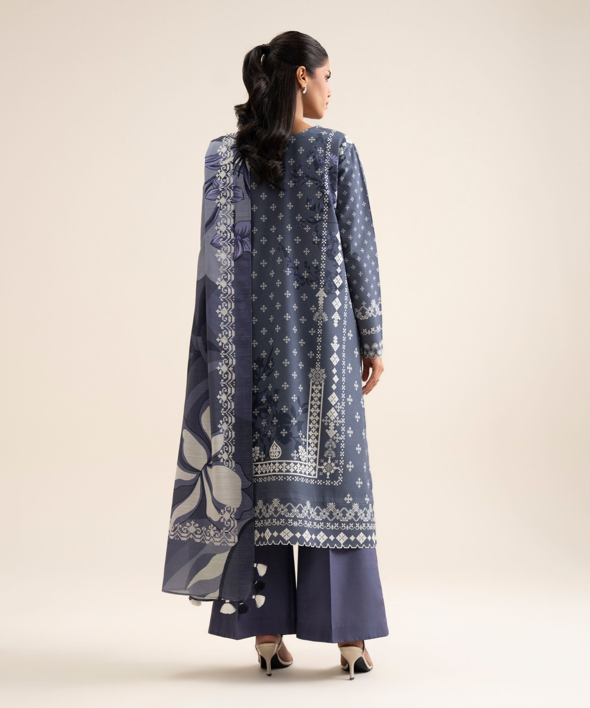 Unstitched 3 PC U3PDYS26V942