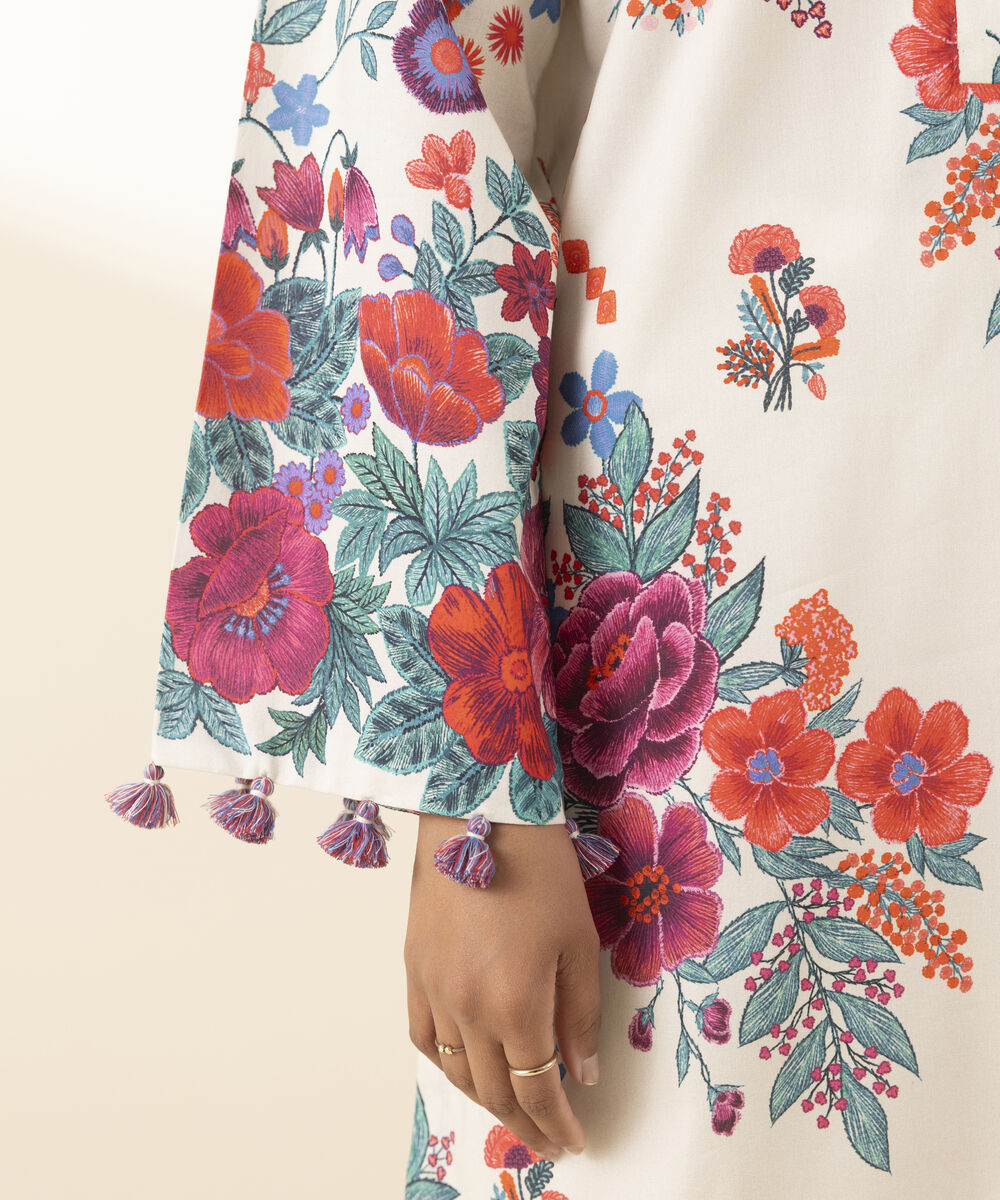 Unstitched Women's Multi Lawn 3 Piece Suit