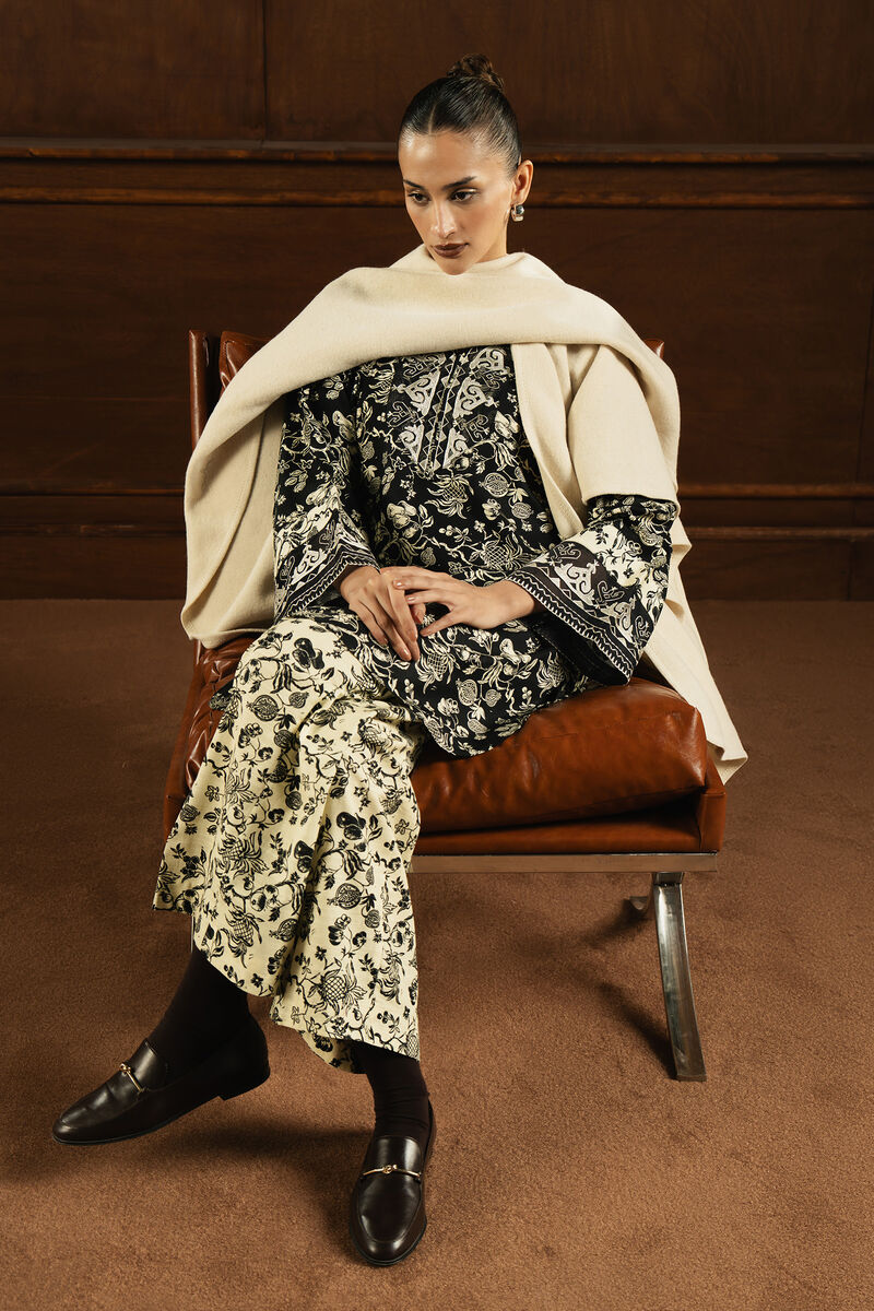 Printed Khaddar Flared Pants