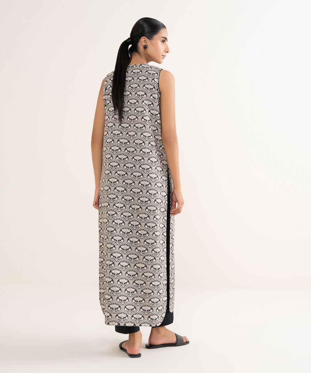 Women's Unstitched Lawn Printed Black 2 Piece Suit