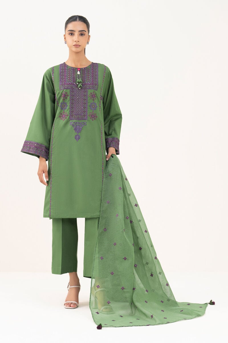 Embroidered Karandi Dupatta