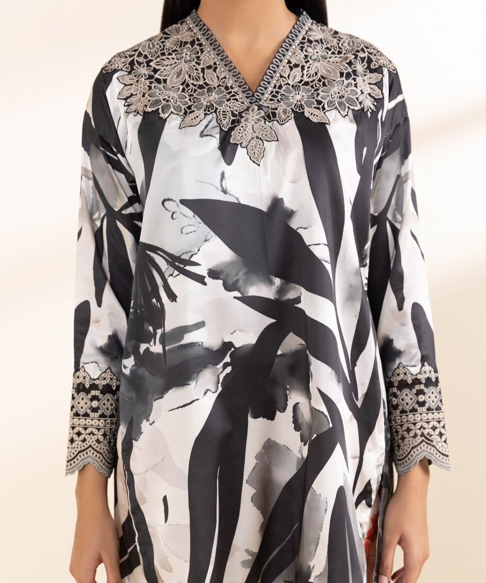 Woman - Multi 2 Piece - Embroidered Satin Suit