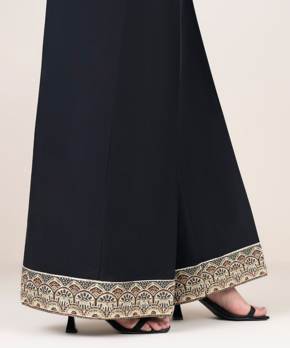 Women's RTW Viscose Linen Solid Black Flared Pants