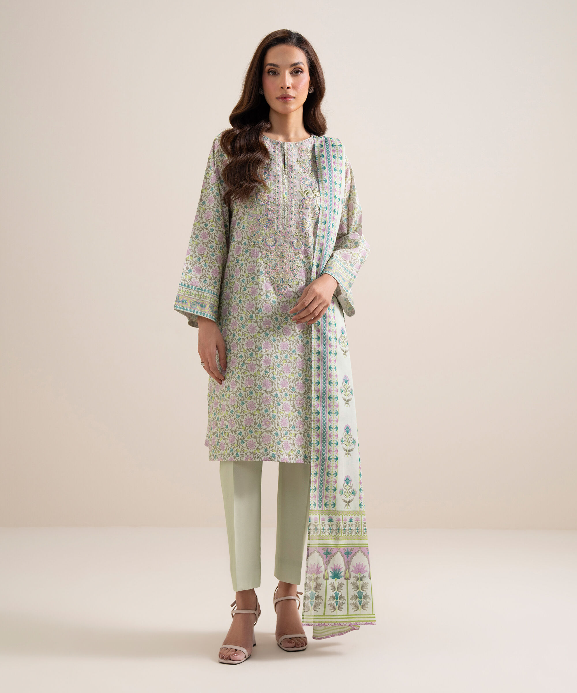Unstitched 3 PC U3PDYS26V695