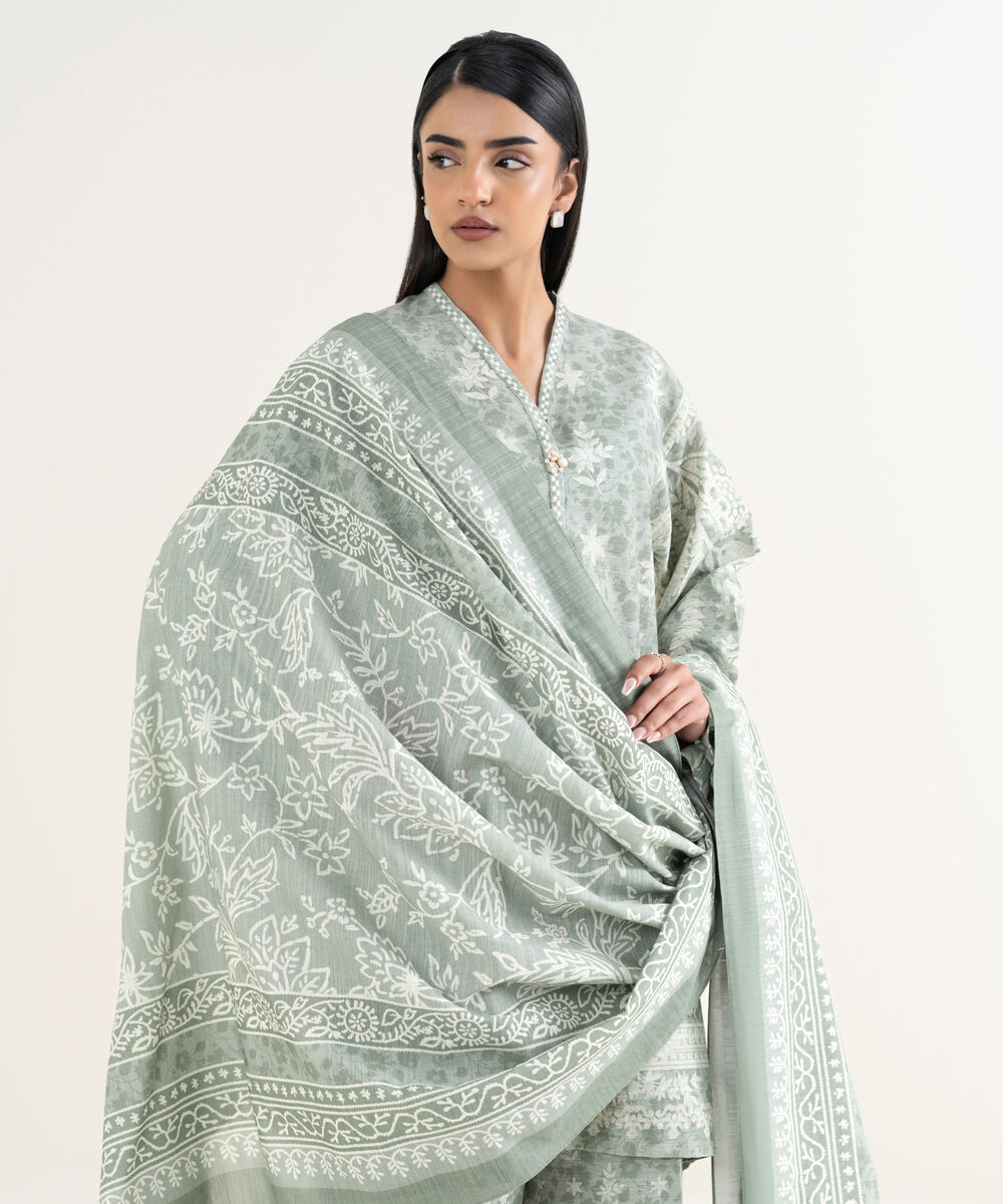 Women's Unstitched Printed Khaddar Grey 3 Piece Suit