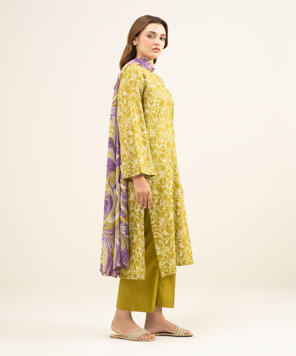 Women's Unstitched Lawn Green  3 Piece Suit