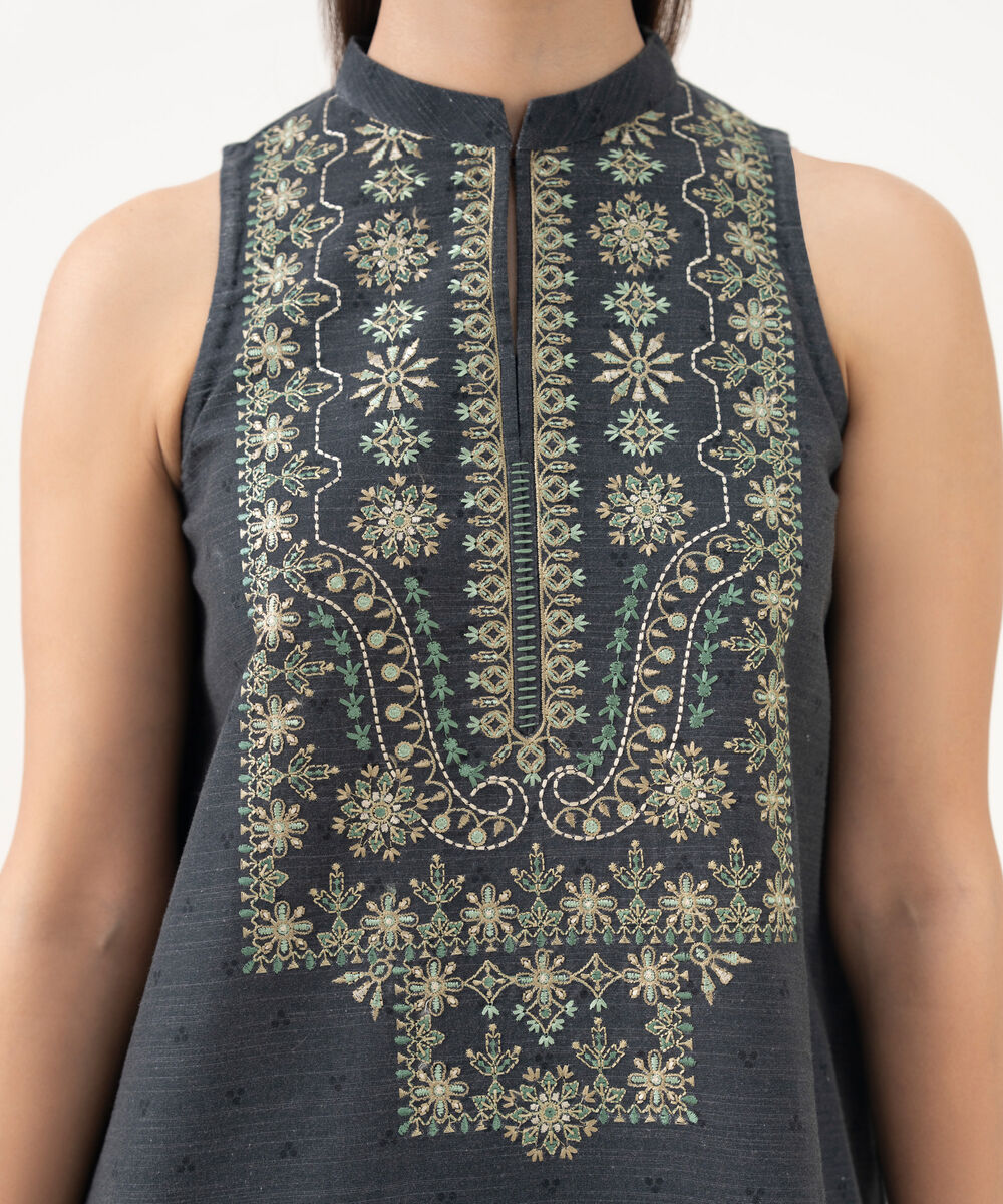 Women's Unstitched Khaddar Embroidered Grey 3 Piece Suit