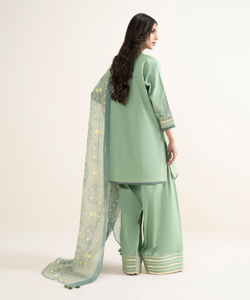 Women's Unstitched Textured Lawn Embroidered Green 3 Piece Suit