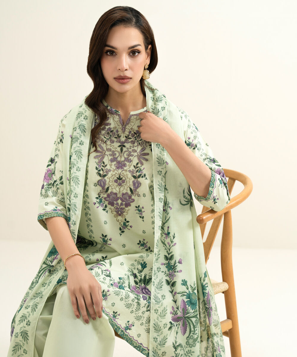 Women's Unstitched Lawn Embroidered Green 3 Piece Suit