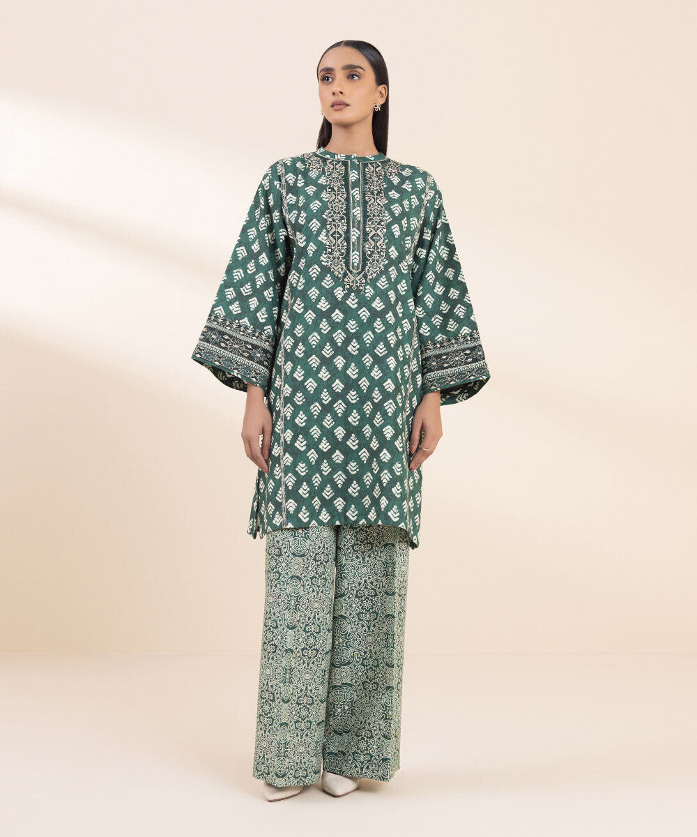 Women's Unstitched Embroidered Bottle Green Khaddar Shirt and Dupatta