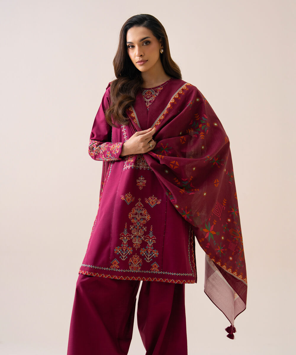 Women's Unstitched Light Khaddar Embroidered Magenta 3 Piece Suit