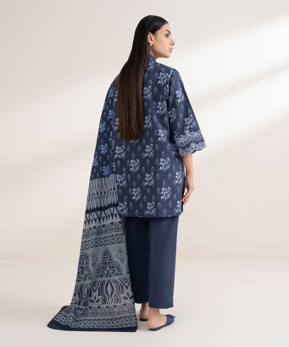 Women's RTW Khaddar Embroidered Black 3 Piece Suit