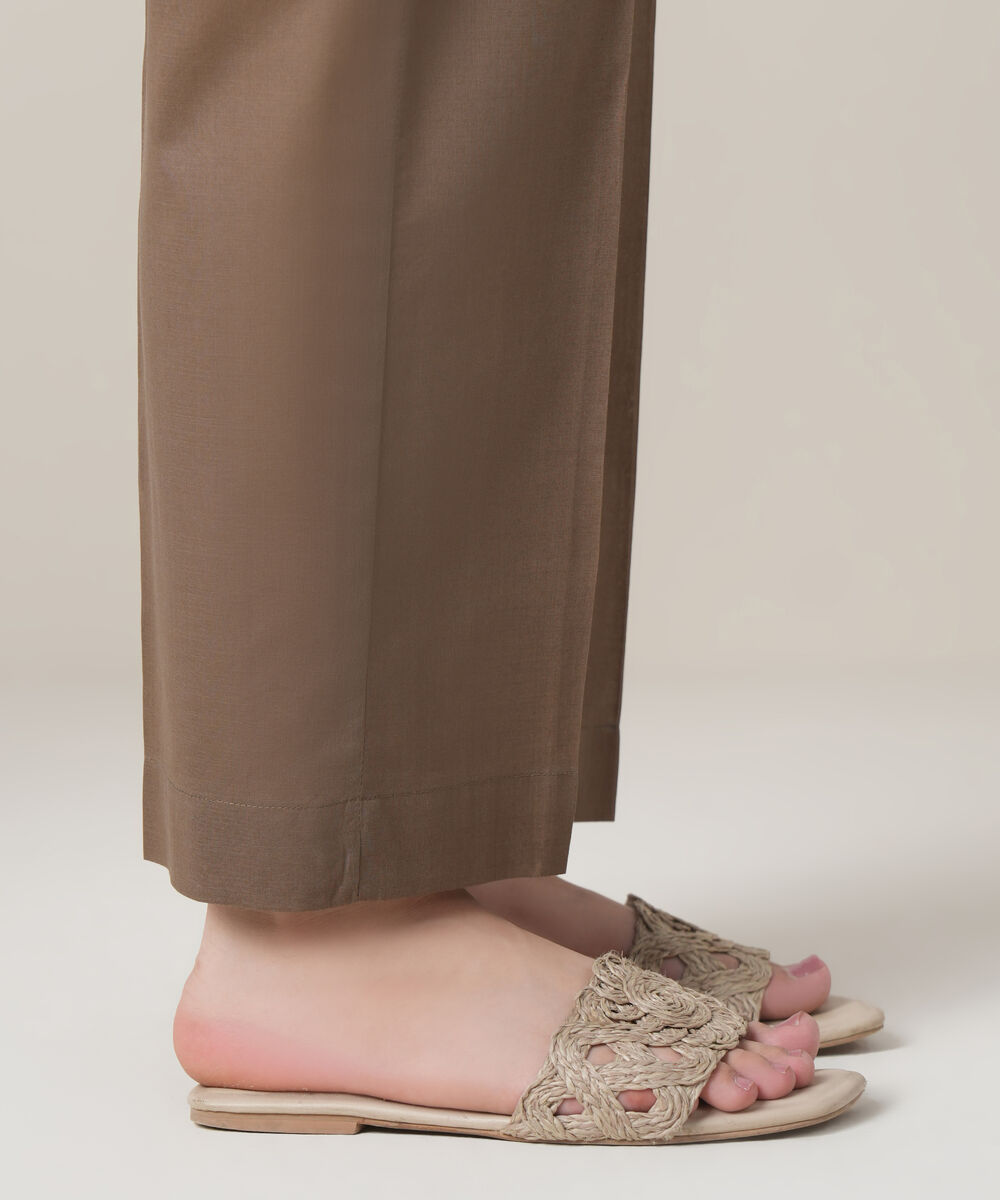 Women's RTW Cross Hatch Brown Solid Trousers