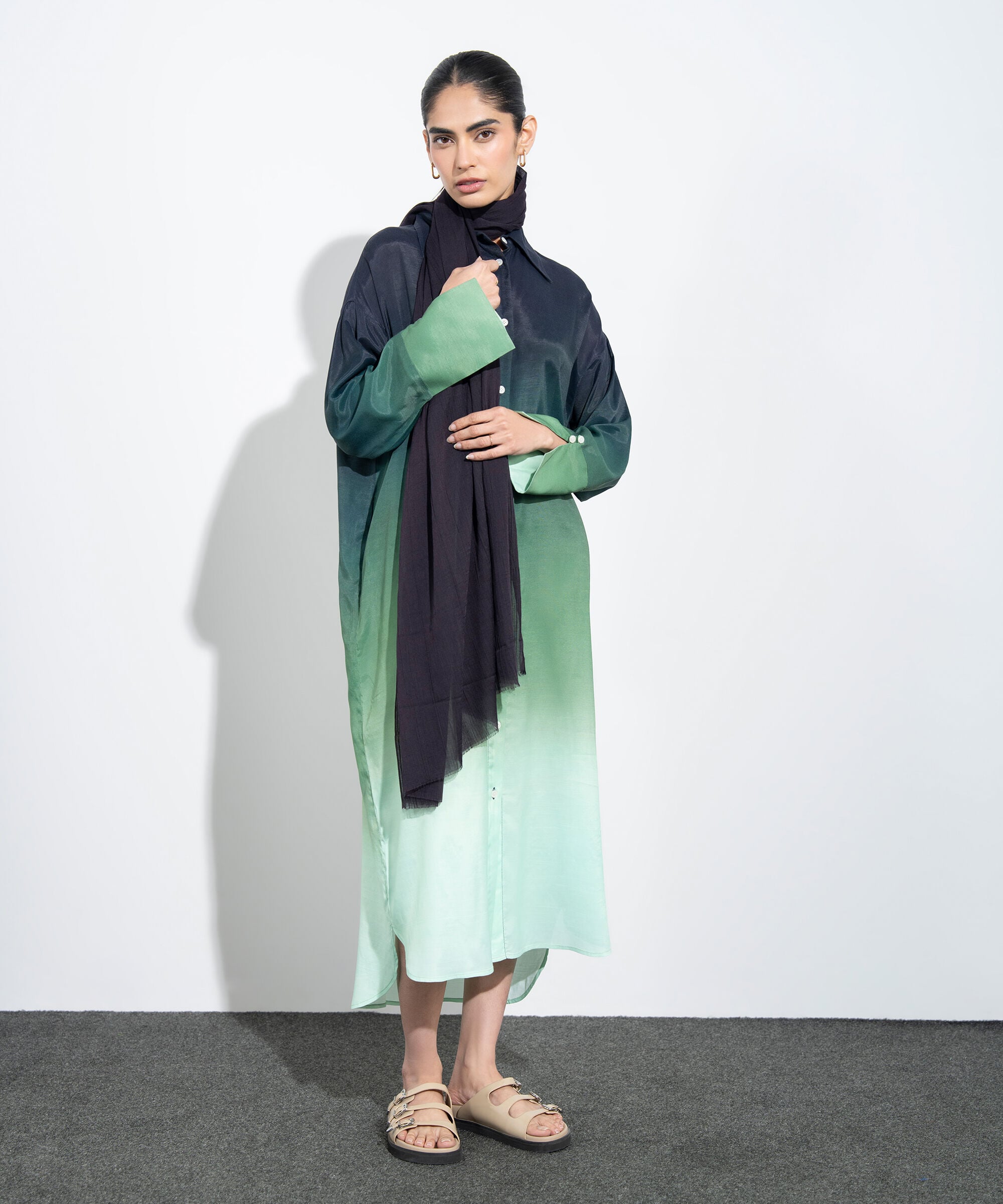 Grey Scarf WSCF26V10013