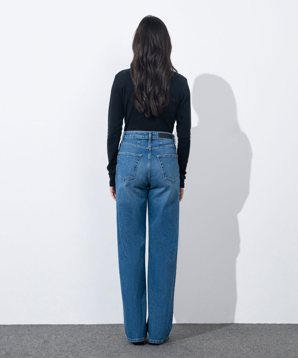 Women's Western Wear Mid Wash Straigh Fit Jeans