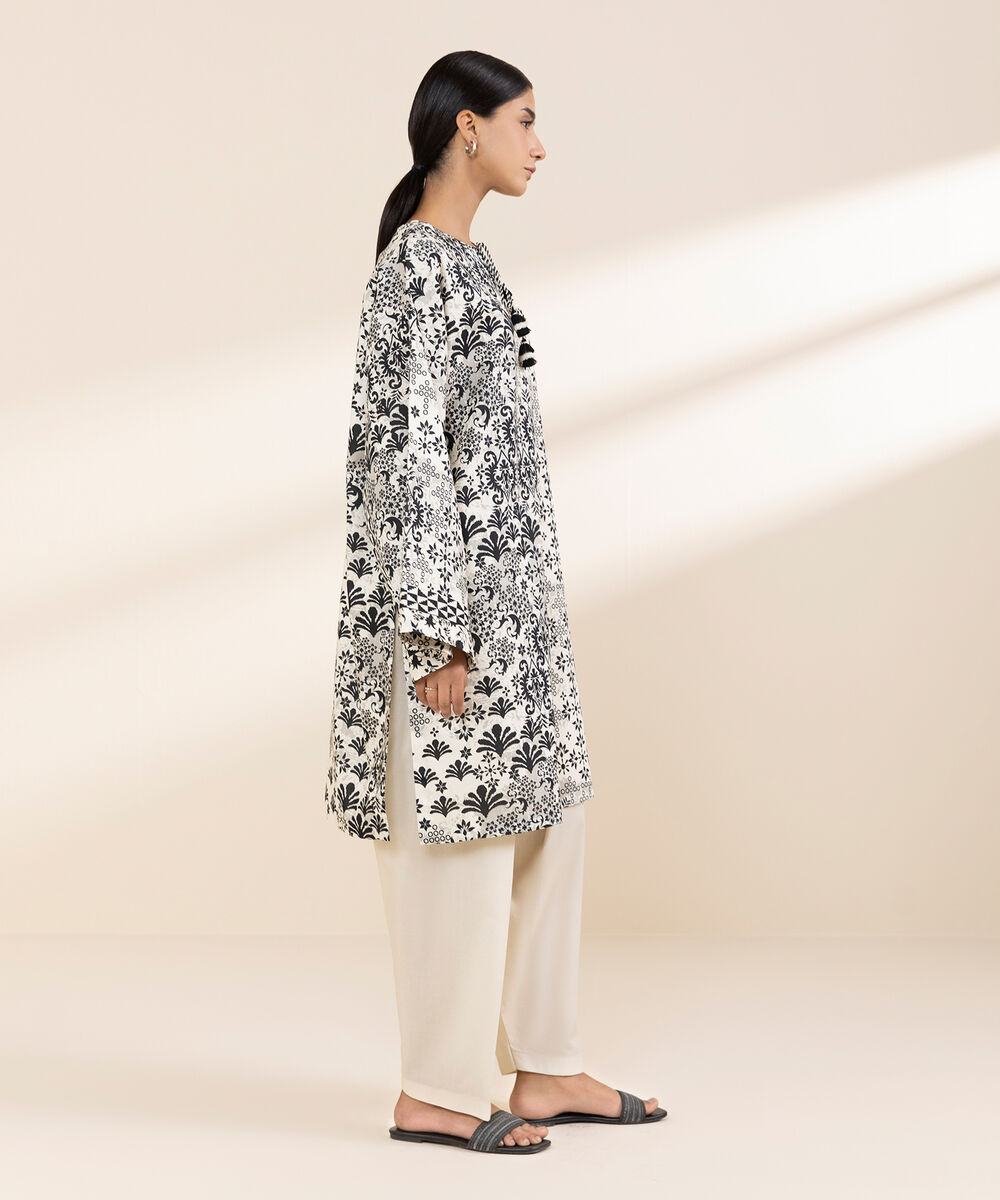 Women's Unstitched Lawn Printed Multi 2 Piece Suit