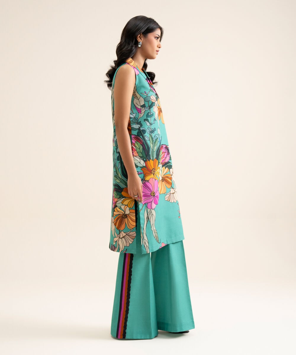 Women's Unstitched Premium Khaddar Printed 2 Piece Suit