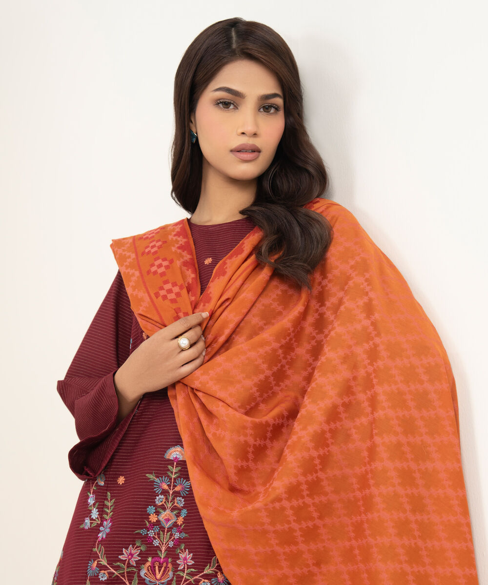 Women's Unstitched Zari Khaddar Maroon  3 Piece Suit