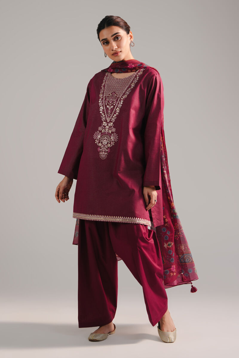 3 Piece - Embroidered Zari Lawn Suit