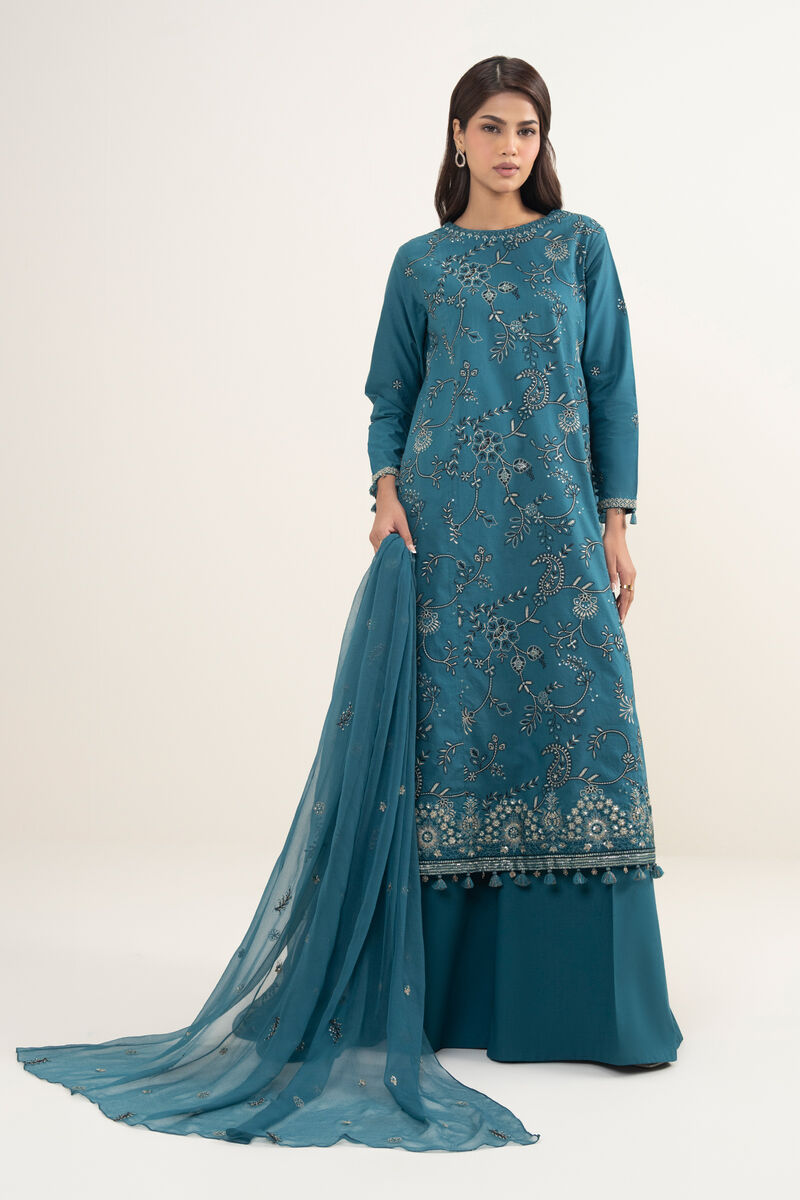 3 Piece - Embroidered Lawn Suit