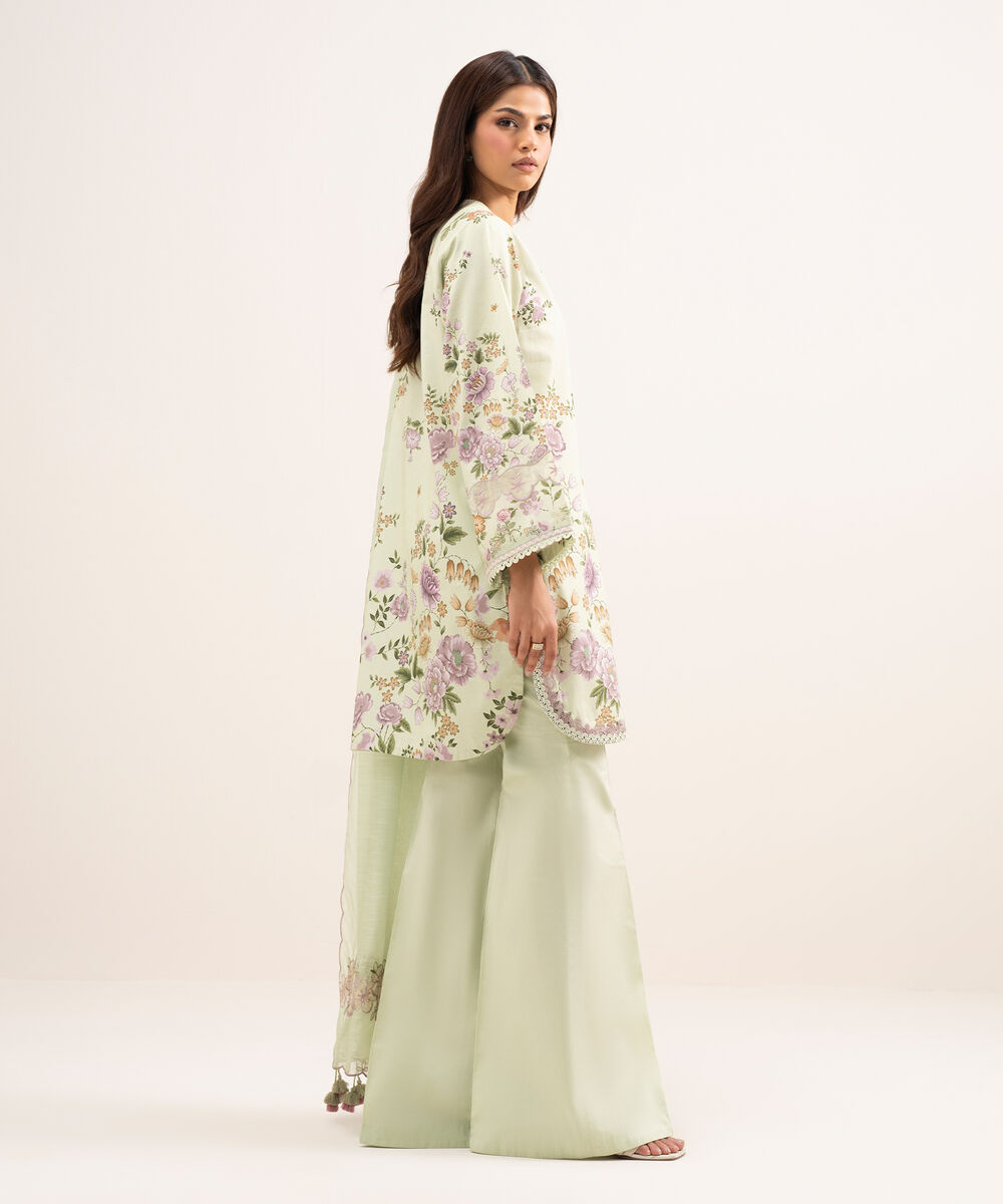 Women's Unstitched Lawn Embroidered Green 3 Piece Suit