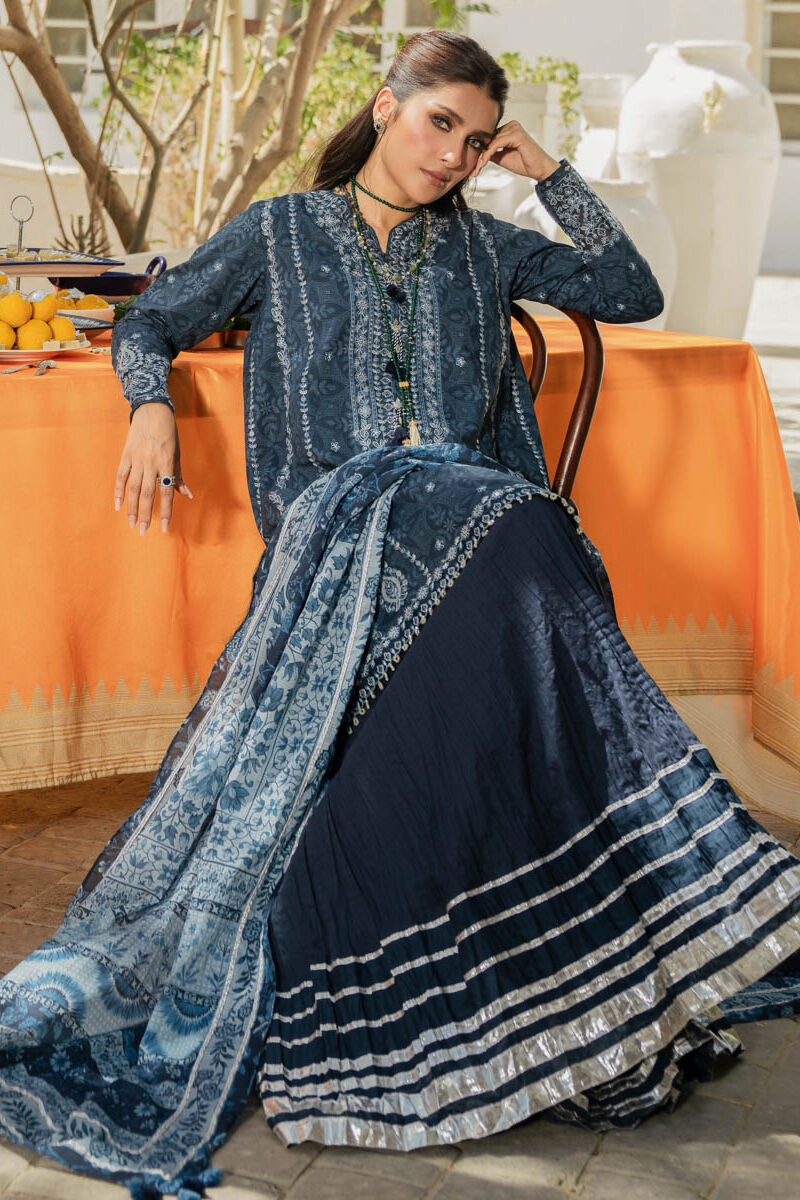 3 Piece - Embroidered Lawn Suit