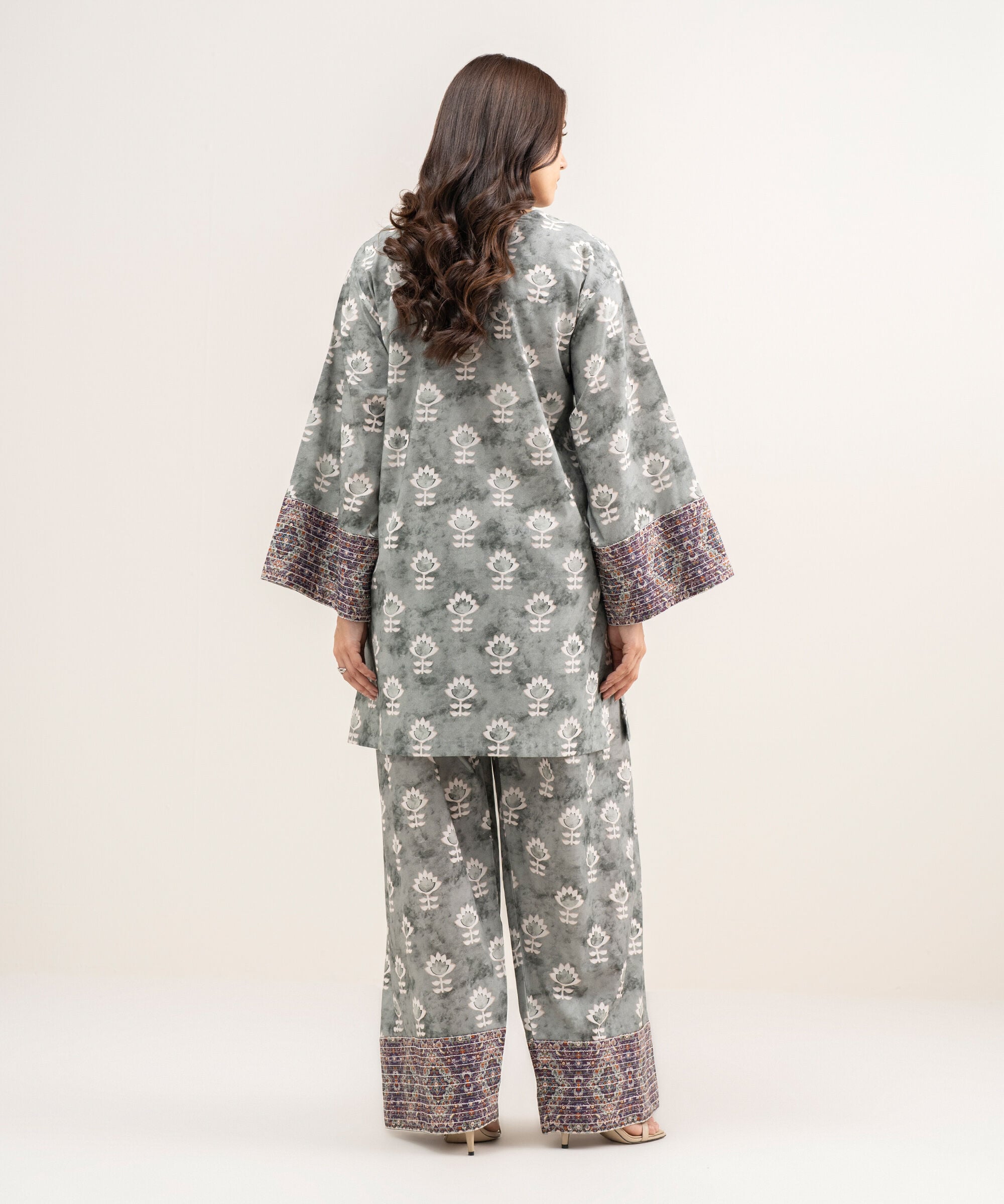 Unstitched 2 PC U2TDYS26V372