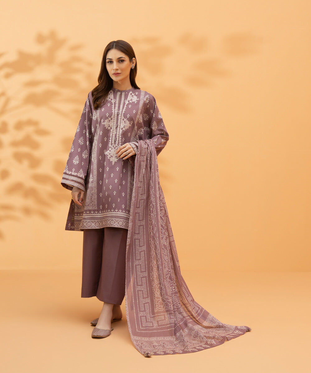 3 Piece - Embroidered Lawn Suit