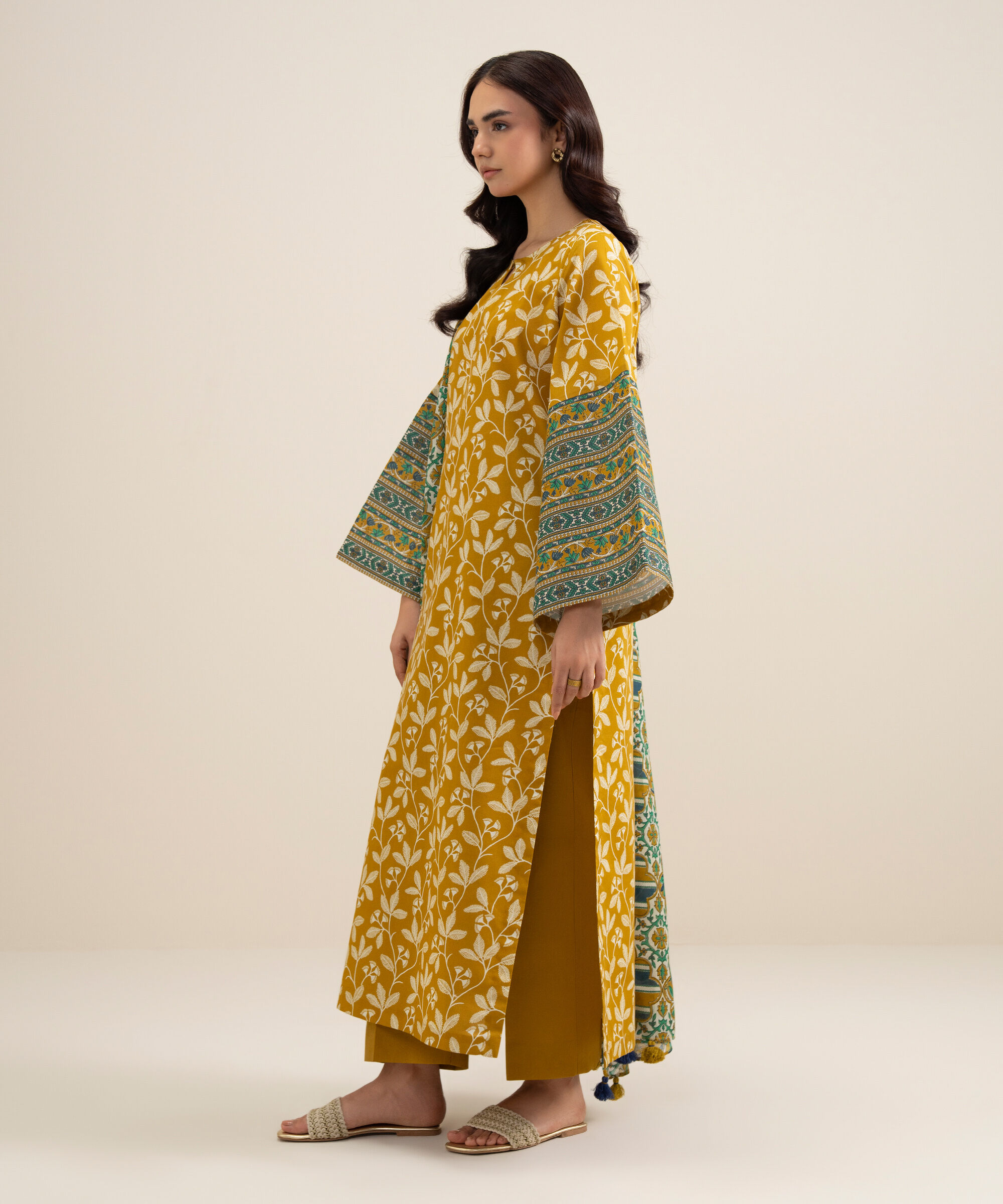 Unstitched 3 PC U3PDDS26V623