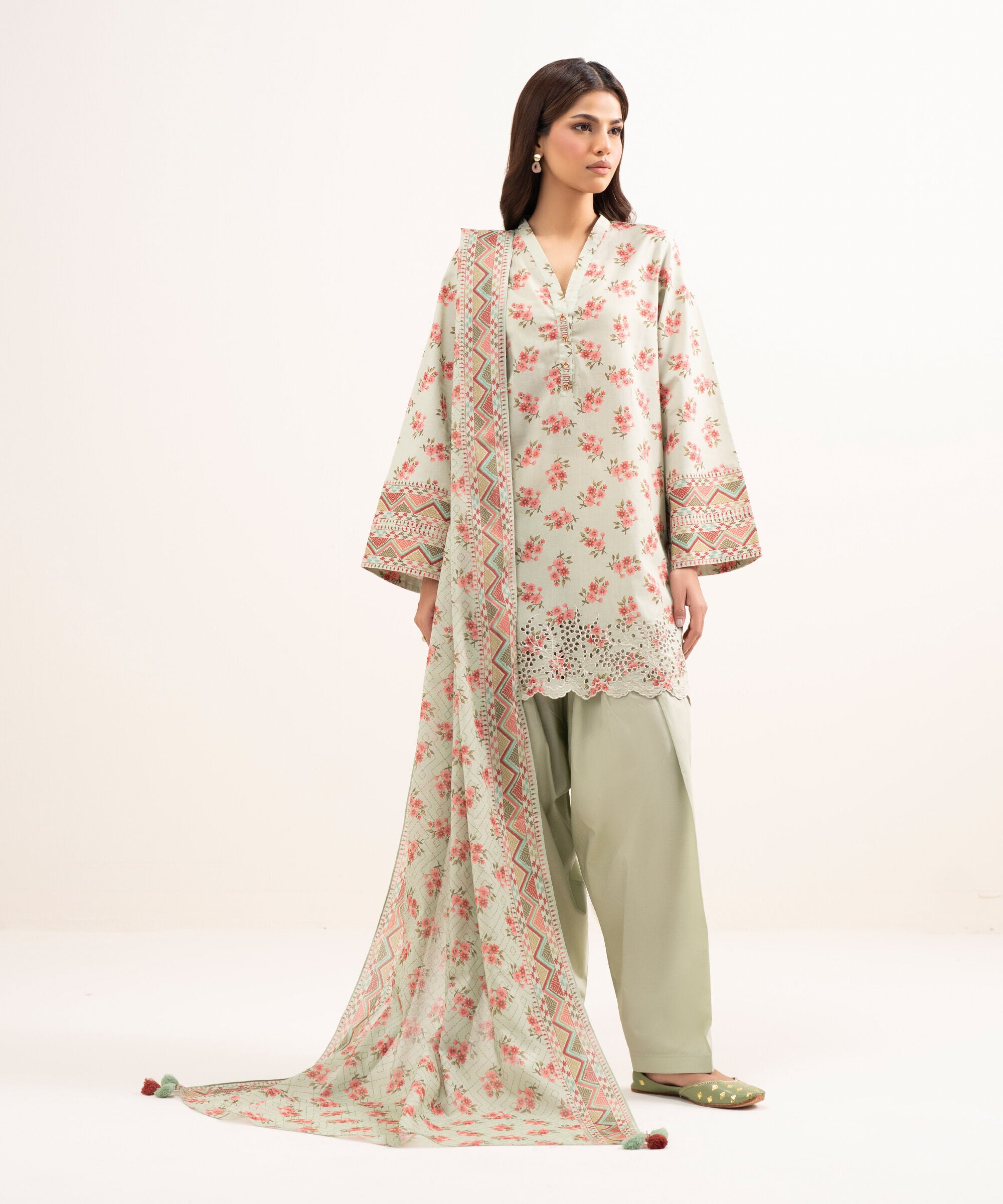 Unstitched 3 Pc Lawn EDDS26V425TS