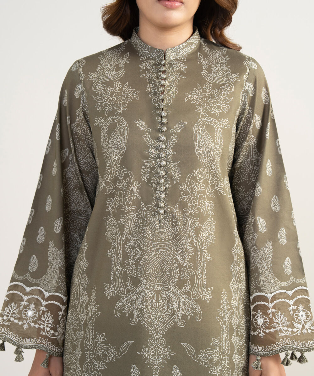 Women's Unstitched Lawn Embroidered Green 3 Piece Suit