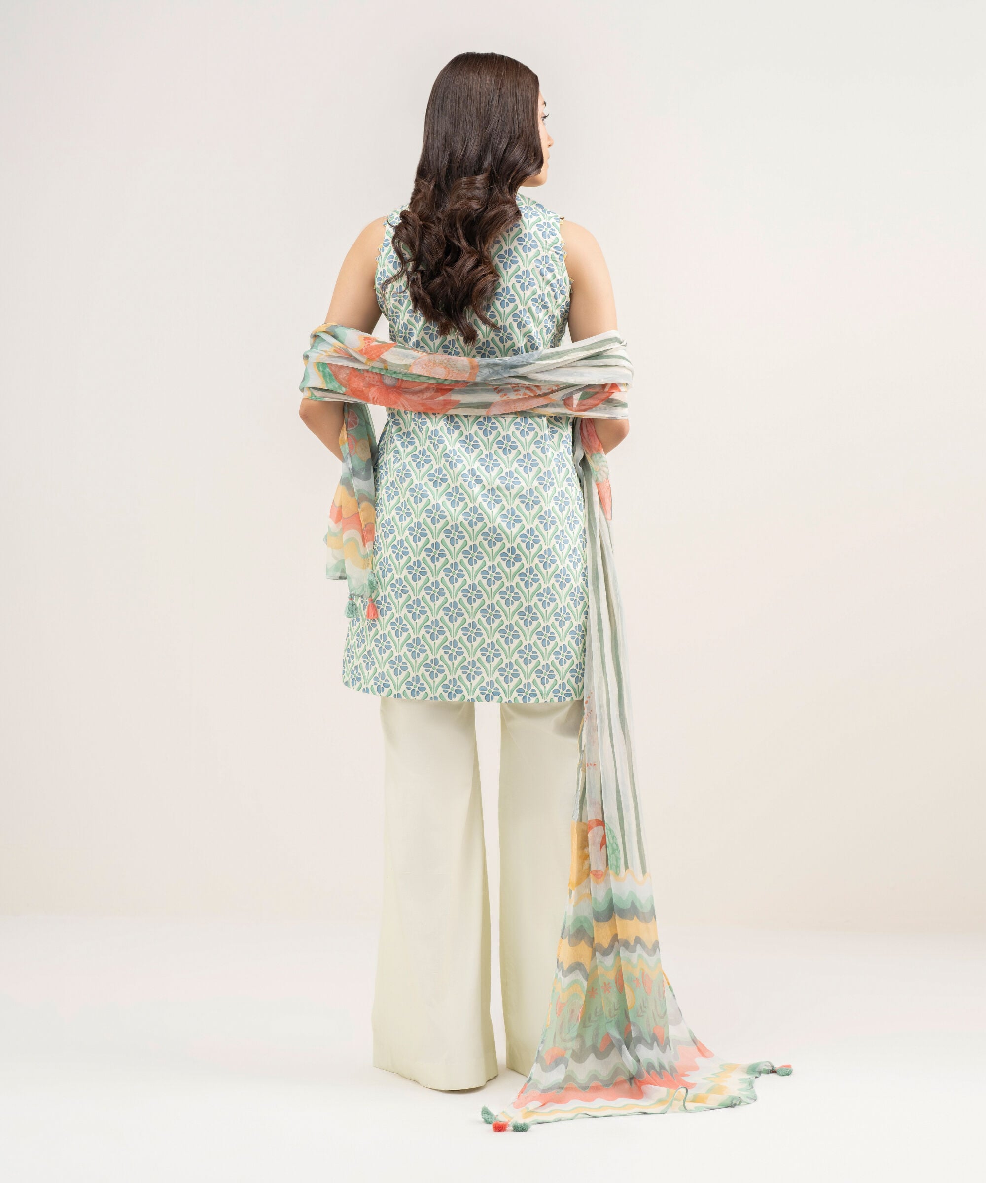 Unstitched 2 PC U2DEDYS6V356
