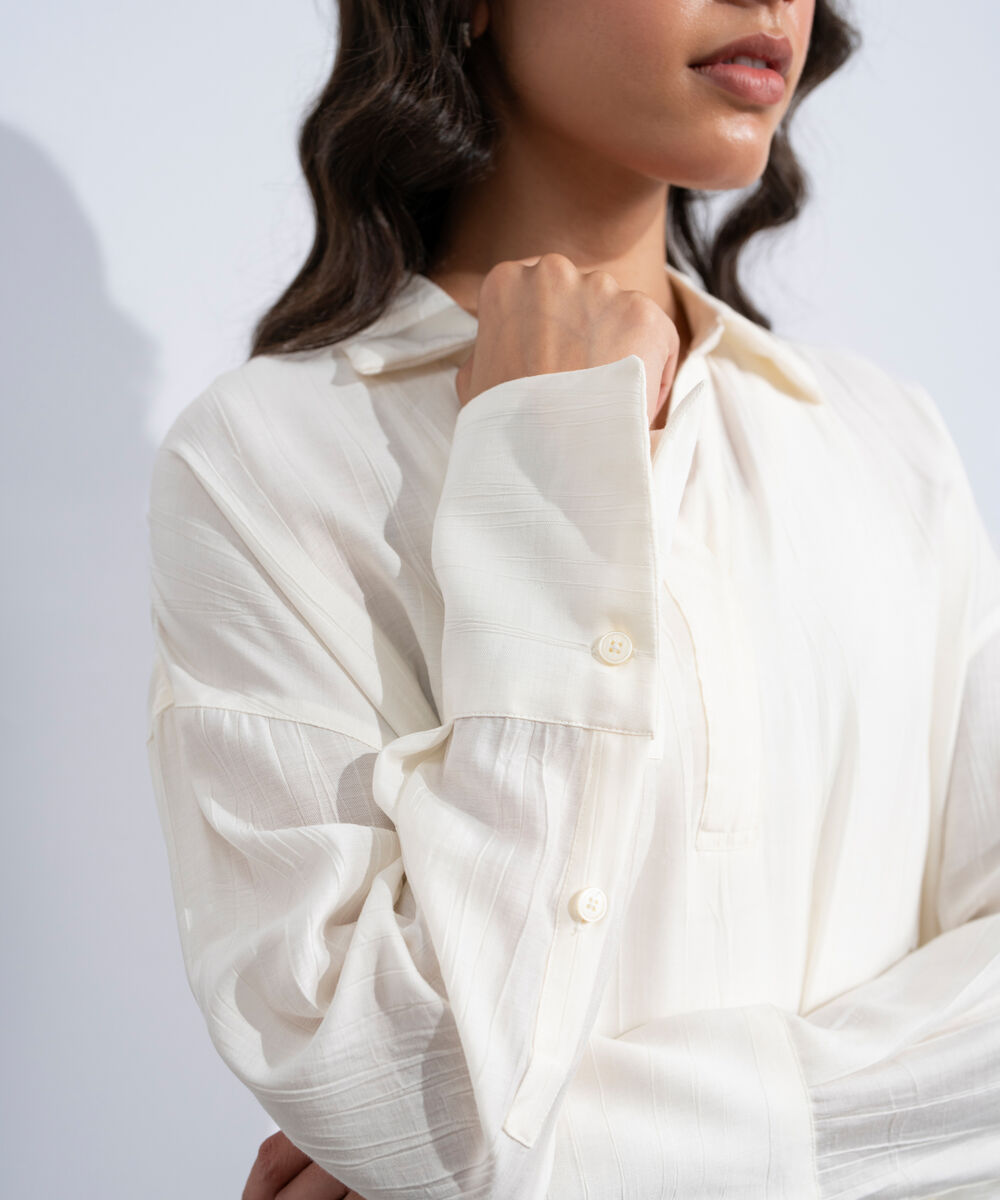 Women's Western White Textured V-Neck Top